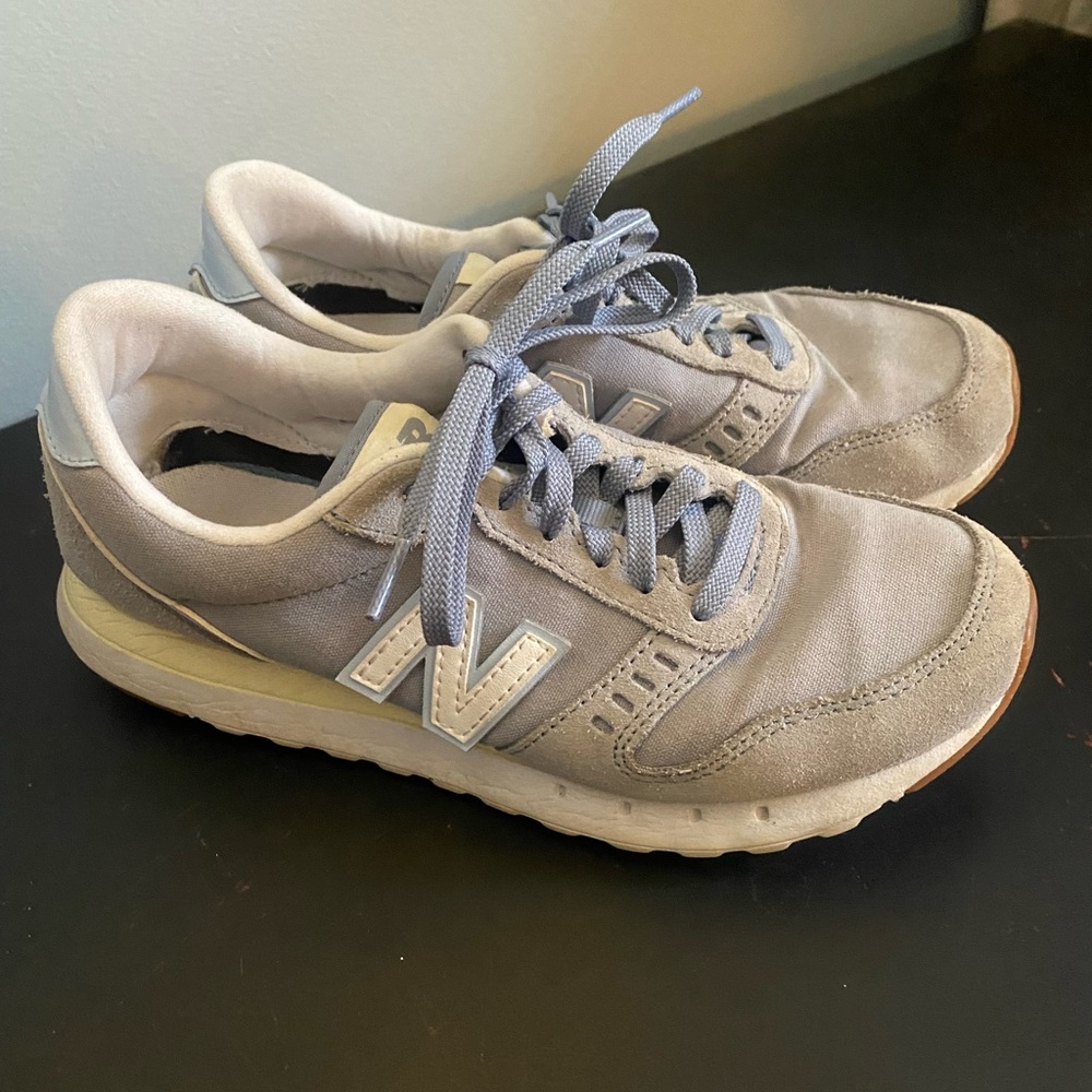Womens New Balance 311s